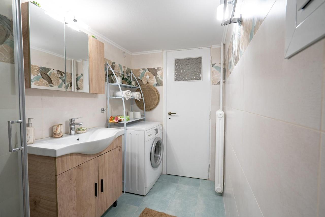 Pasalimani 1 Bedroom 4 Persons Apartment 피레아스 외부 사진